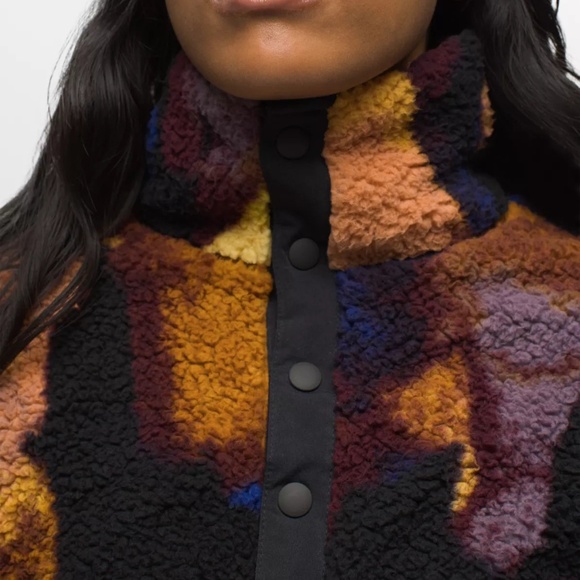 prAna Polar Escape Snap Up Women’s Jacket size S Multi Wine chenille fleece - Picture 3 of 5